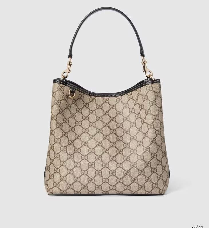 (Medium Bucket Bag