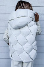 Load image into Gallery viewer, White Quilted Puffer Vest
