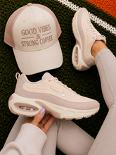 Load image into Gallery viewer, Air Max Sneaks
