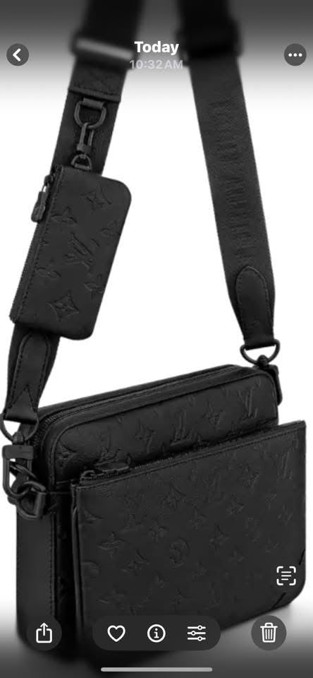 Trio Messenger Bag