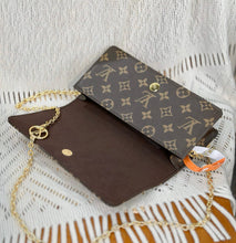 Load image into Gallery viewer, Chain Wallet Purse
