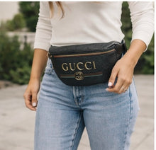 Load image into Gallery viewer, Bum bag
