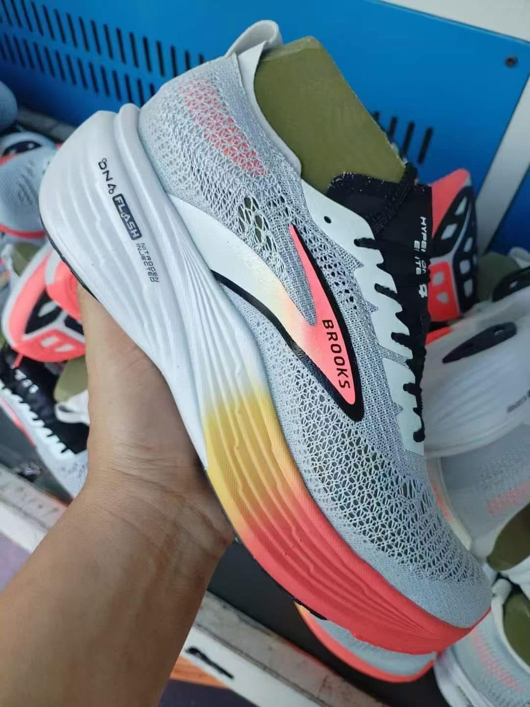 Running Sneaks