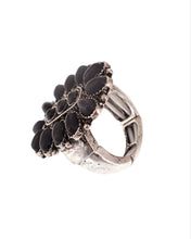 Load image into Gallery viewer, Stretchy Black Concho Ring
