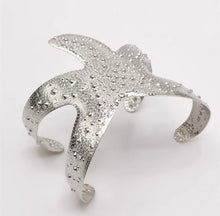 Load image into Gallery viewer, Starfish Cuff (Silver)
