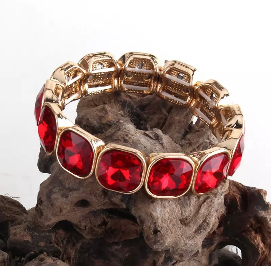 Red Crystal Stunner Bracelet